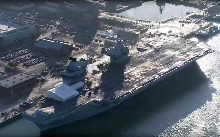 Το καμάρι του βρετανικού βασιλικού ναυτικού μπάζει… νερά